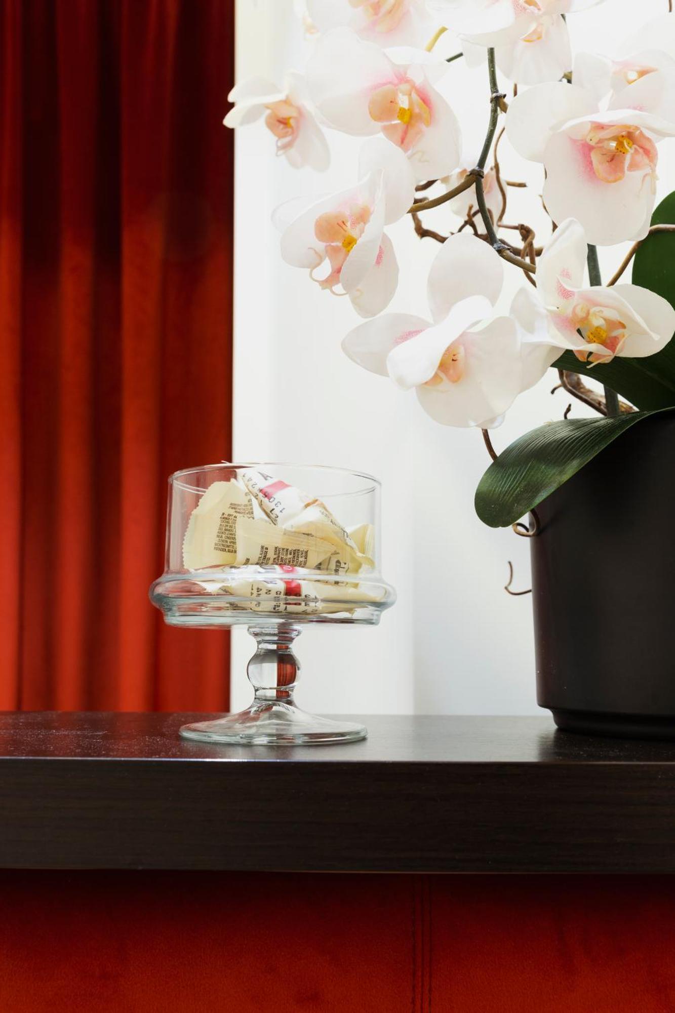 History Suite Essence Rome Bagian luar foto